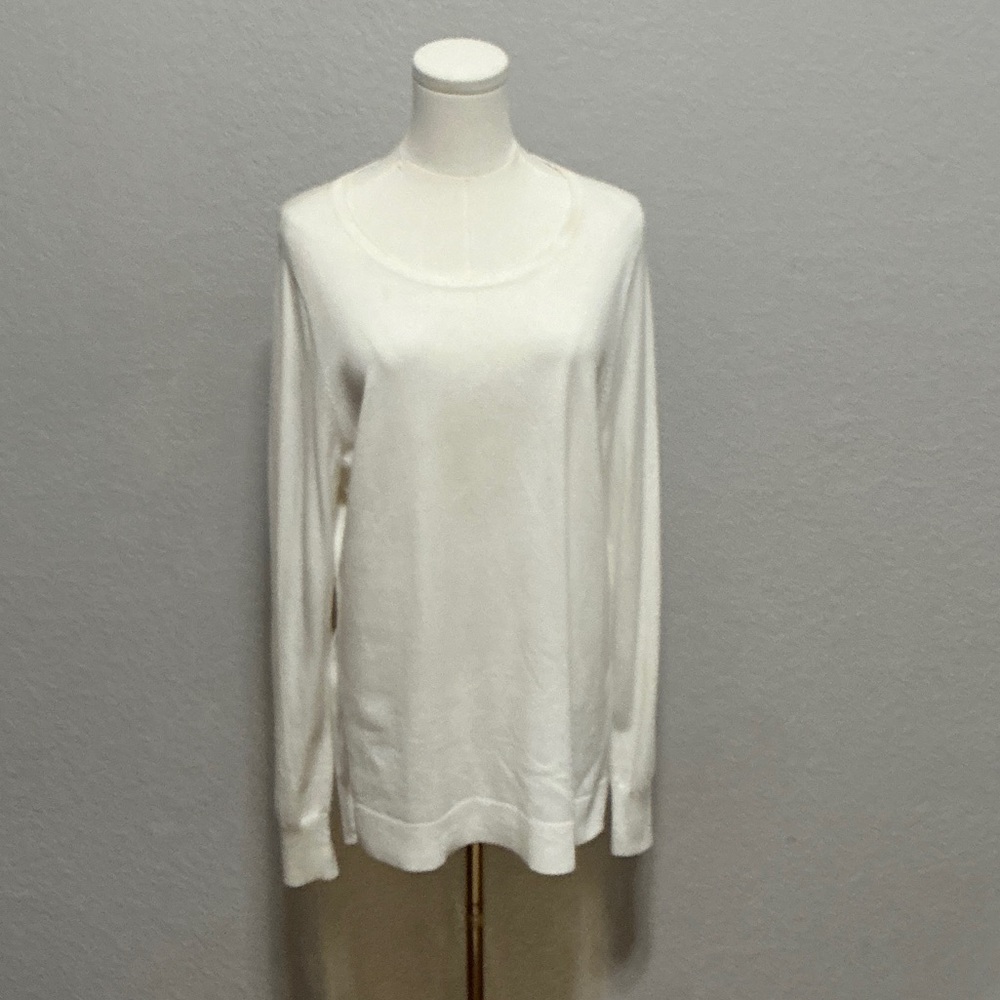 Classic Long Sleeve Crewneck Top - White